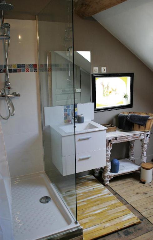 Les Petites Mirabelles Bed and Breakfast Noyers-sur-Cher Exteriör bild