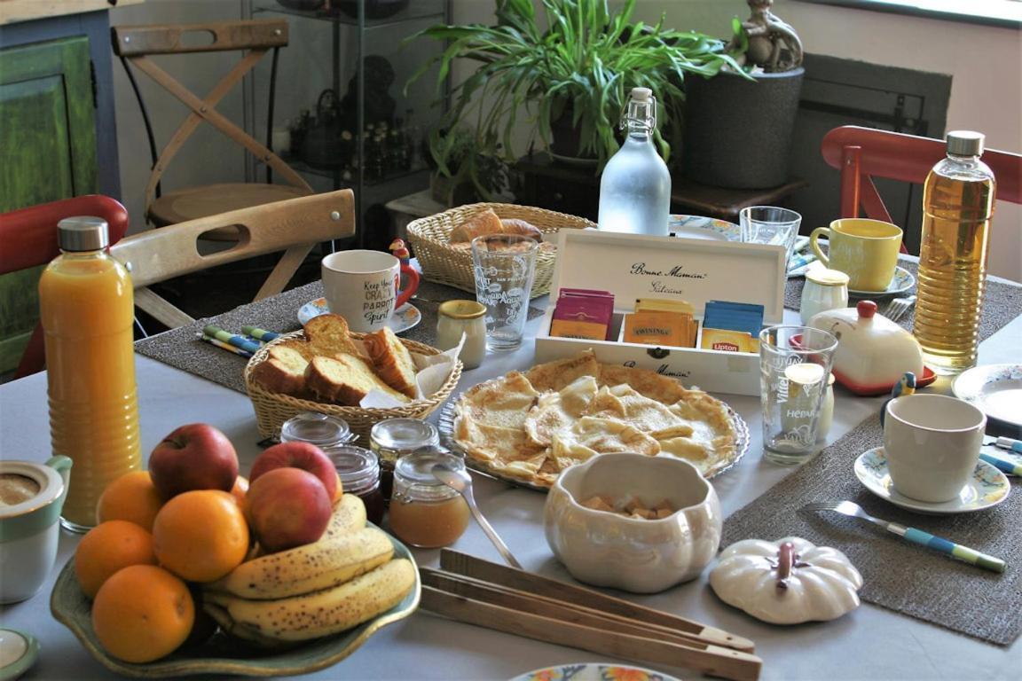 Les Petites Mirabelles Bed and Breakfast Noyers-sur-Cher Exteriör bild