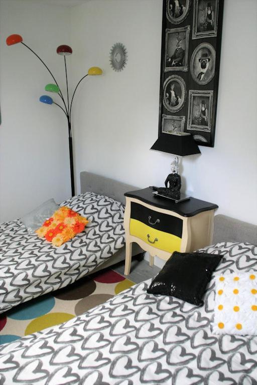 Les Petites Mirabelles Bed and Breakfast Noyers-sur-Cher Exteriör bild